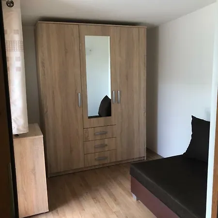 Apartmajska Hiska Urska Сasa de vacaciones